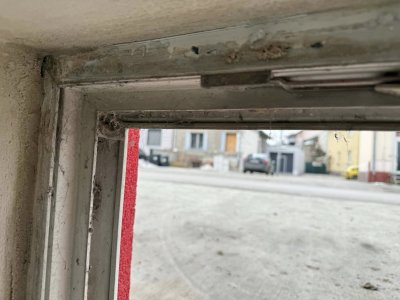 Čistenie pivnice, detail 3